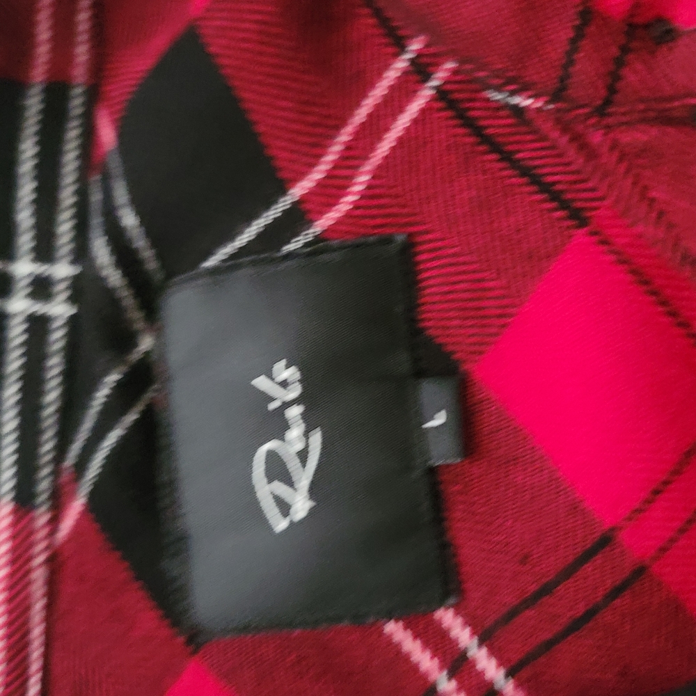 Flannel - Picture 3 of 4